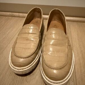 Aquatalia Light Tan Embossed Loafers